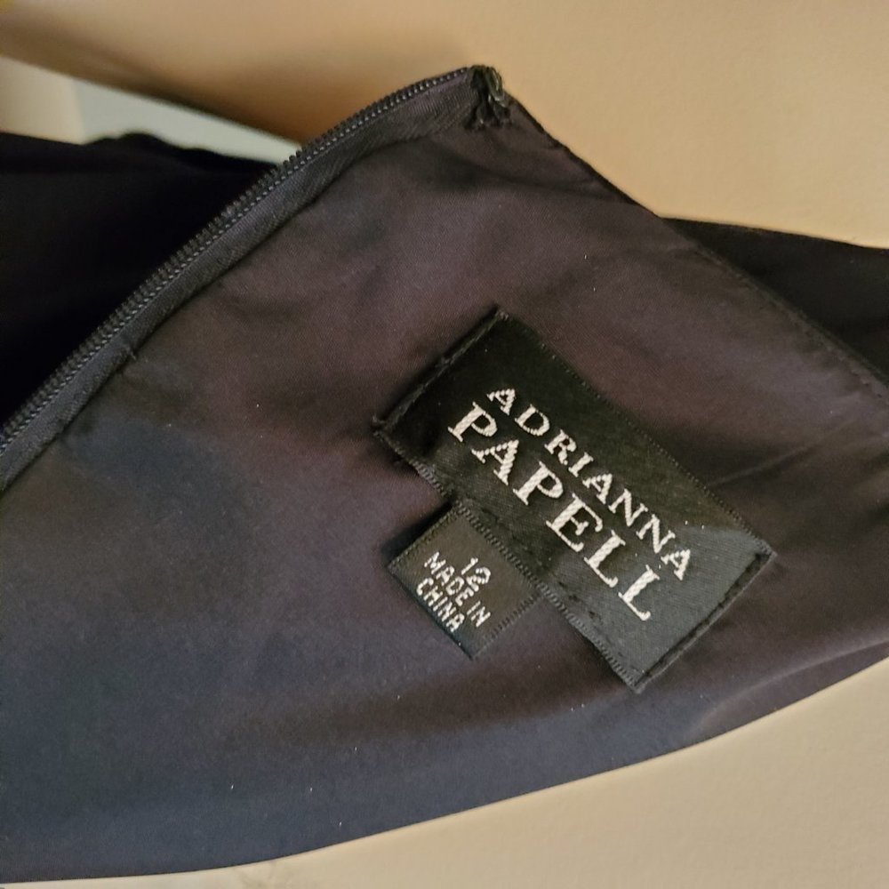 Adrianna Papell Scallop / Layered cocktail dress - Picture 4 of 9